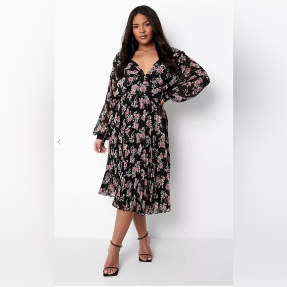 NWT BooHoo Black / Pink  FLORAL PLEATED MIDI SKATER DRESS - Picture 3 of 5